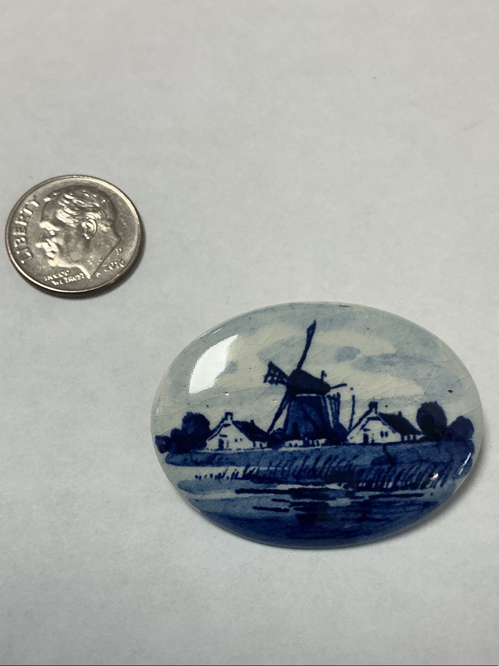 Hand-Painted Holland Blue Delft Windmill Ceramic Accent Women’s Brooche